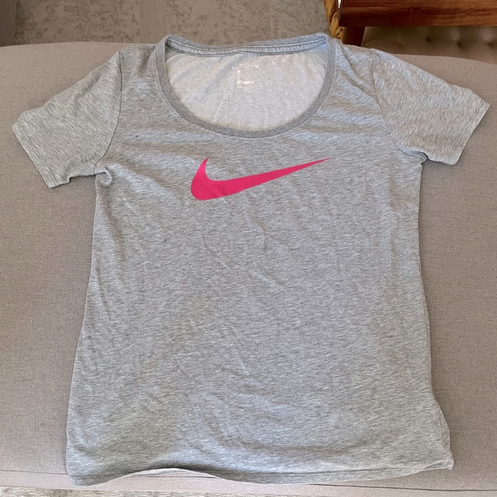 Nike Women’s Dri Fit Work-Out Tee Shirt